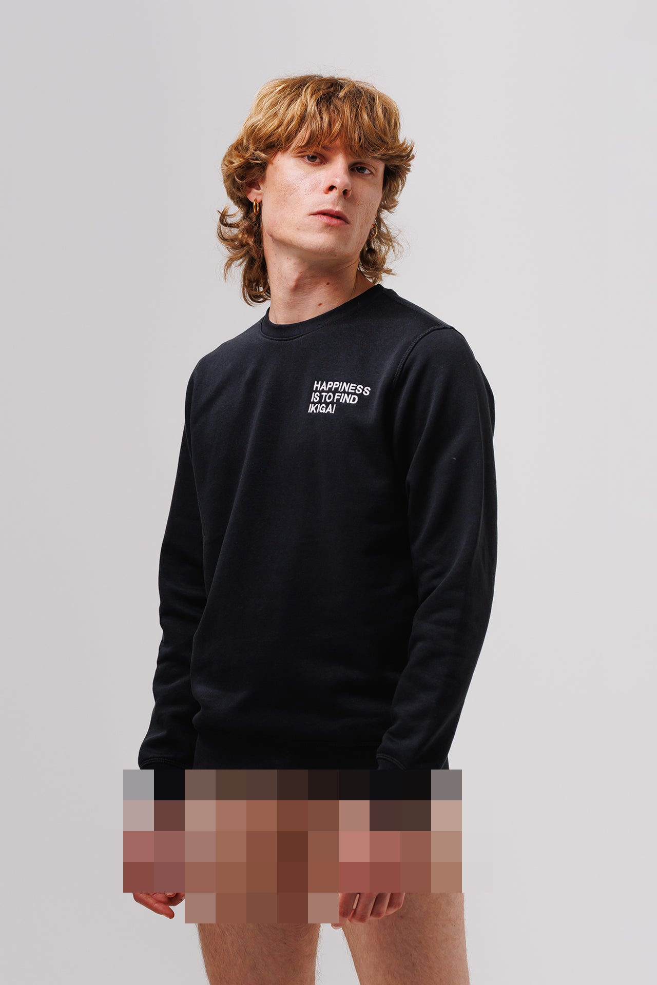 Sweatshirt